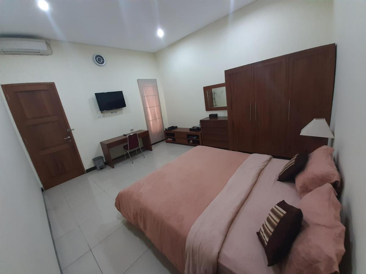 Alloro Guesthouse ปาชิตาน ภายนอก รูปภาพ