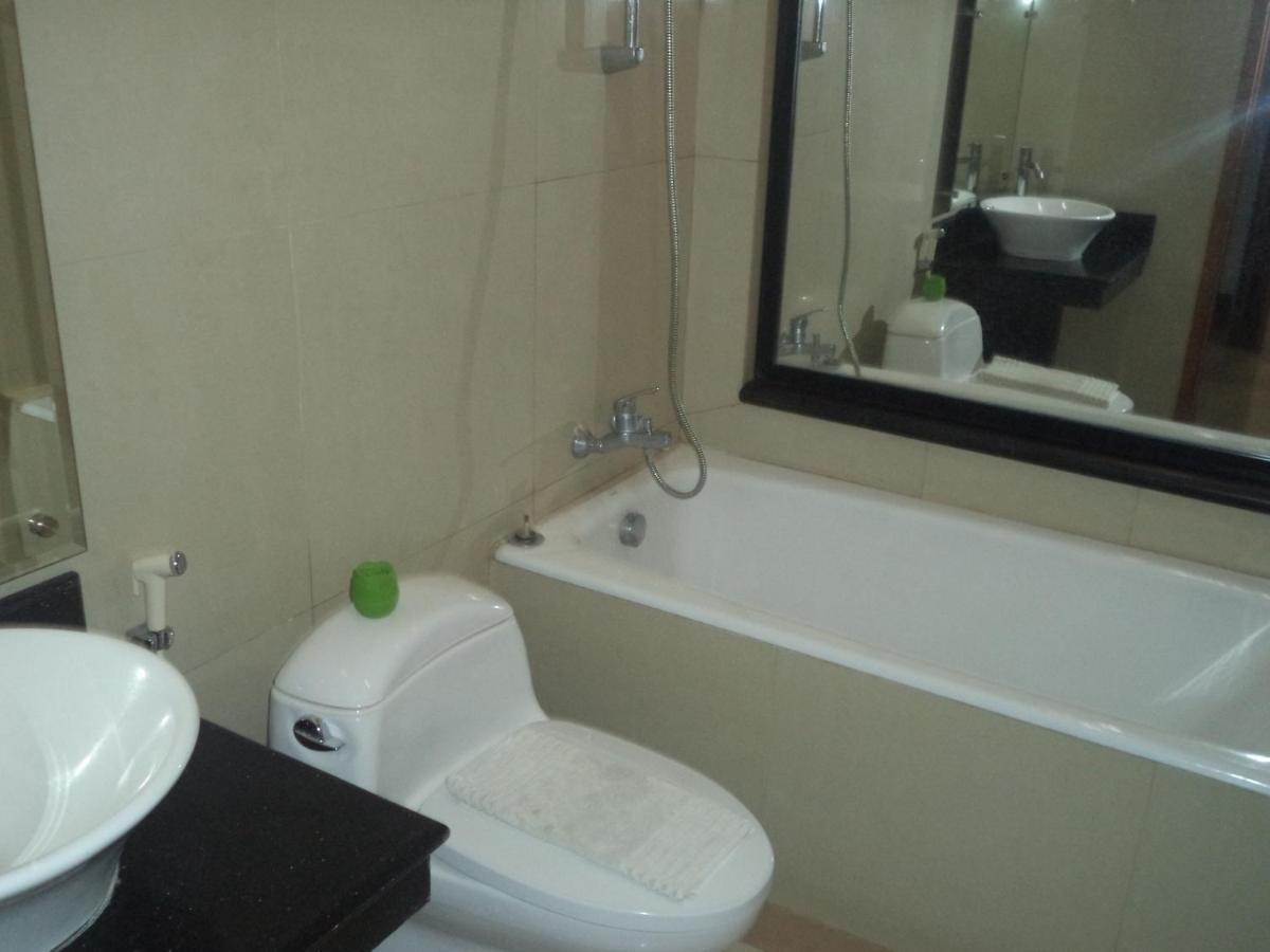 Alloro Guesthouse ปาชิตาน ภายนอก รูปภาพ